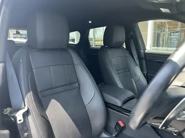 ランドローバー レンジローバーイヴォーク Rダイナミック S 福岡県 2021(令3)年 3.3万km ユーロンホワイト アダプティブクルーズコントロール/ブラインドスポットモニター/レーンキープアシスト/純正ナビ/Applecarplay/androidauto/Bluetooth/全方位カメラ/黒革シート/シートヒーター/LEDヘッドライト/オートハイビーム/パワーバックドア/ハンドルヒーター/ステアリングスイッチ/前後ドライブレコーダー/純正20インチアルミホイール/ETC