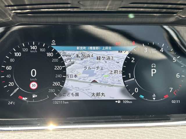 ランドローバー レンジローバーイヴォーク Rダイナミック S 福岡県 2021(令3)年 3.3万km ユーロンホワイト アダプティブクルーズコントロール/ブラインドスポットモニター/レーンキープアシスト/純正ナビ/Applecarplay/androidauto/Bluetooth/全方位カメラ/黒革シート/シートヒーター/LEDヘッドライト/オートハイビーム/パワーバックドア/ハンドルヒーター/ステアリングスイッチ/前後ドライブレコーダー/純正20インチアルミホイール/ETC