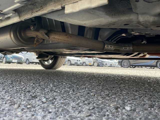 ホンダ シャトル ハイブリッド Z ホンダセンシング 道央・札幌 2019(令1)年 2.8万km パール 色番号：NH833PX/外部検査実施済み/４WD/純正SDナビ【VXM-195VFEi】/(DVD/フルセグTV/Bluetooth/USB)/黒レザーシート/バックカメラ/ホンダセンシング/・アダクティブクルーズコントロール/・衝突軽減ブレーキ/・誤発進抑制機能/・歩行者事故低減ステアリング/・路外逸脱抑制機能/・LKAS（車線維持支援システム）/・先行車発進お知らせ機能/・標識認識機能/・オートハイビーム/LEDヘッドライト/スマートキー/パドルシフト/ビルトインETC/前後ドライブレコーダー/前席シートヒーター/横滑り防止機能/純正16インチアルミホイール/カーテンエアバック/保証書/取扱説明書/スペアキー