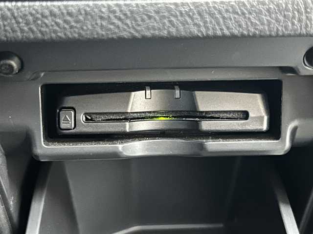 トヨタ ヴェルファイア 2．4Z 兵庫県 2012(平24)年 10.2万km ブラック /ナビ(NSZT-W61G)//TV/CD/DVD/Bluetooth//フリップダウンモニター//両側パワースライドドア//ETC//バックカメラ//純正フロアマット//純正アルミホイール//ドアバイザー//オートライト