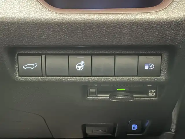 トヨタ ＲＡＶ４ ハイブリッドG 愛知県 2020(令2)年 6.3万km アティチュードブラックマイカ 純９型ナビ　ムーンルーフ　ＴＲＤ　デジイン　ＢＳＭ　禁煙車　バックカメラ　フルセグＴＶ　ＥＴＣ２．０　前後ドラレコ　シートヒーター　セーフティセンス　ＨＤＭＩ　レーダー探知機　電動リヤゲート　衝突軽減