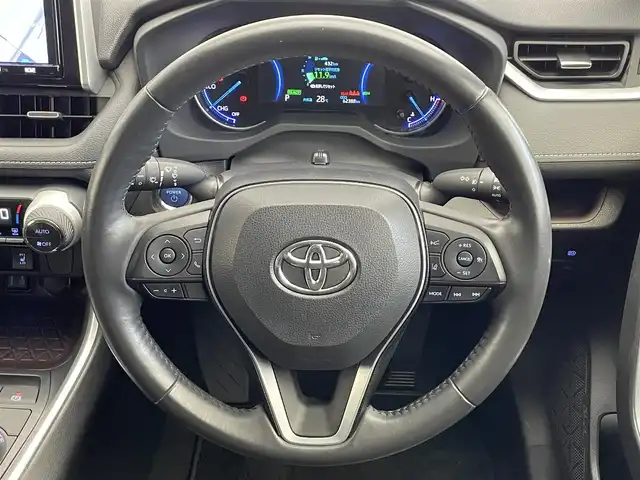 トヨタ ＲＡＶ４ ハイブリッドG 愛知県 2020(令2)年 6.3万km アティチュードブラックマイカ 純９型ナビ　ムーンルーフ　ＴＲＤ　デジイン　ＢＳＭ　禁煙車　バックカメラ　フルセグＴＶ　ＥＴＣ２．０　前後ドラレコ　シートヒーター　セーフティセンス　ＨＤＭＩ　レーダー探知機　電動リヤゲート　衝突軽減