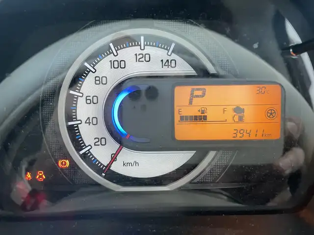 スズキ スペーシア HYBRID X 鹿児島県 2018(平30)年 4万km シフォンアイボリーM ナビ　/(バックカメラ/フルセグＴＶ/DVD)/両側パワースライド　/運転席シートヒーター　/衝突軽減　/オートマチックハイビーム　/後席サーキュレーター　/後方コーナーセンサー　/レーンキープアシスト　/アイドリングストップ/ロール式サンシェード/スマートキー/プッシュスタート/ヘッドライトレベライザー/電格ミラー/ドアバイザー