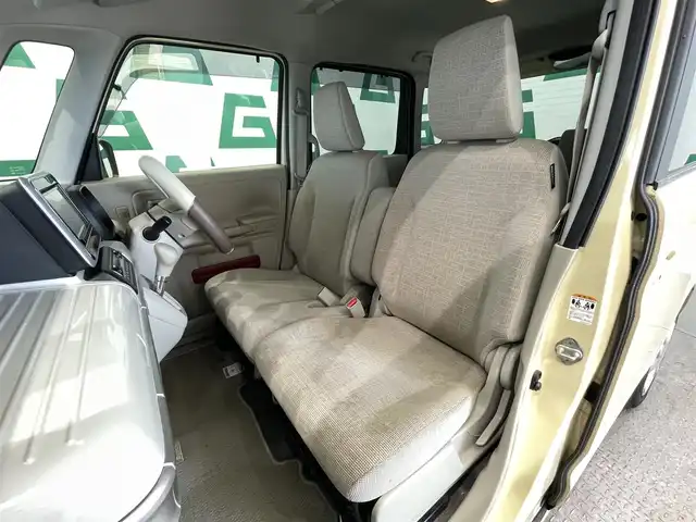 スズキ スペーシア HYBRID X 鹿児島県 2018(平30)年 4万km シフォンアイボリーM ナビ　/(バックカメラ/フルセグＴＶ/DVD)/両側パワースライド　/運転席シートヒーター　/衝突軽減　/オートマチックハイビーム　/後席サーキュレーター　/後方コーナーセンサー　/レーンキープアシスト　/アイドリングストップ/ロール式サンシェード/スマートキー/プッシュスタート/ヘッドライトレベライザー/電格ミラー/ドアバイザー