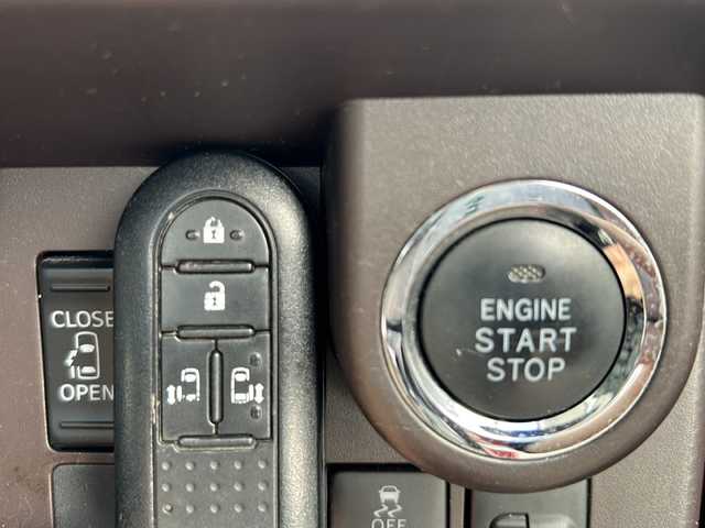 トヨタ ルーミー G 福島県 2019(平31)年 6.4万km ファイアークォーツレッドM 両側パワスラ　ＥＴＣ　クルコン　ドラレコ　Ｐセンサー　前席シートヒーター　車線逸脱　横滑り防止　ステリモ　プッシュスタート　スマートキー　スペアキー　電格ミラー　純正ドアバイザー　ＡＭ／ＦＭ／ＣＤ