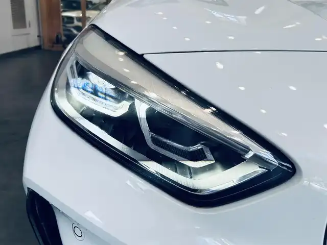 ＢＭＷ ＢＭＷ １１８ｄ Mスポーツ 大阪府 2021(令3)年 2.3万km アルピンホワイトⅢ ワンオーナー/純正ナビ/バックカメラ/applecarplay/ACC/純正18インチAW/LEDヘッドライト/ブラインドスポット/電動リアゲート/ワイヤレス充電/クリアランスソナー/ハーフレザー/パワーシート/シートヒーター/Dシートメモリ/ＥＴＣ/ドラレコ