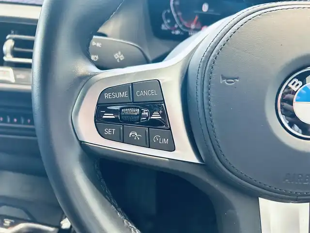 ＢＭＷ ＢＭＷ １１８ｄ Mスポーツ 大阪府 2021(令3)年 2.3万km アルピンホワイトⅢ ワンオーナー/純正ナビ/バックカメラ/applecarplay/ACC/純正18インチAW/LEDヘッドライト/ブラインドスポット/電動リアゲート/ワイヤレス充電/クリアランスソナー/ハーフレザー/パワーシート/シートヒーター/Dシートメモリ/ＥＴＣ/ドラレコ