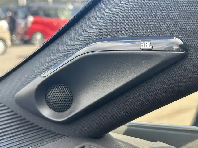 トヨタ ハリアー ハイブリッド Z レザーパッケージ 岡山県 2020(令2)年 8.2万km プレシャスブラックパール 登録時走行距離82062km/モデリスタフルエアロ/JBLプレミアムサウンドシステム/純正12.3インチナビ/フルセグTV(AM.FM.TV.BT)/全方位カメラ/ETC2.0/ブラインドスポットモニター/デジタルインナーミラー/ドライブレコーダー/シートヒーター（D+N席）/エアシート（D+N席）/ステアリングヒーター/本革巻きステアリング/クリアランスソナー/衝突軽減ブレーキ/横滑り防止装置/クルーズコントロール(追従走行あり)/車線逸脱警報（レーンキープアシスト）/オートライト/オートマチックハイビーム/アイドリングストップ/電動リアゲート/19インチ純正AW/レザーシート/D+N席パワーシート