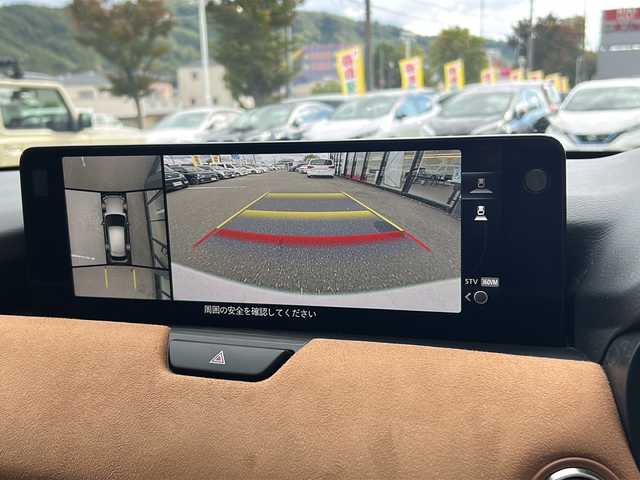 マツダ ＣＸ－６０ XD HV プレミアムスポーツ 大阪府 2023(令5)年 2.1万km ロジウムホワイトプレミアムメタリック １オーナー　サンルーフ　衝突軽減　１２．３コネクトディスプレイ　ＢＯＳＥ　全方位カメラ　フルセグＴＶ　ＨＤＭＩ　Bluetooth　茶革シート　パワーシート　温冷席　シートメモリ　ハンドルヒーター　レーダークルコン　ＢＳＭ　ＥＴＣ　パドルシフト　前後ドライブレコーダー　LEDヘッドライト　置くだけ充電　純正フロアマット　純正アルミホイール　プッシュスタート　スマートキー　スペアキー　取扱説明書　保証書