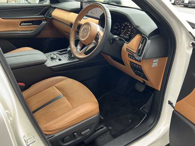マツダ ＣＸ－６０ XD HV プレミアムスポーツ 大阪府 2023(令5)年 2.1万km ロジウムホワイトプレミアムメタリック １オーナー　サンルーフ　衝突軽減　１２．３コネクトディスプレイ　ＢＯＳＥ　全方位カメラ　フルセグＴＶ　ＨＤＭＩ　Bluetooth　茶革シート　パワーシート　温冷席　シートメモリ　ハンドルヒーター　レーダークルコン　ＢＳＭ　ＥＴＣ　パドルシフト　前後ドライブレコーダー　LEDヘッドライト　置くだけ充電　純正フロアマット　純正アルミホイール　プッシュスタート　スマートキー　スペアキー　取扱説明書　保証書