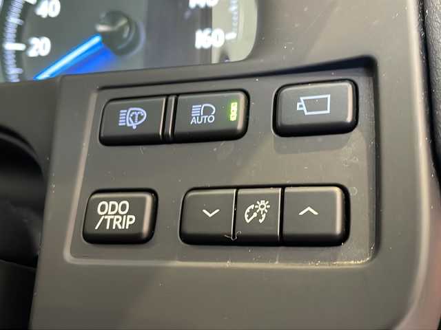 トヨタ クラウン マジェスタ Four 福井県 2017(平29)年 19.7万km ブラック ワンオーナー/純正ナビ/フルセグTV/BD/DVD/CD/BT/AUX/SD/バック・サイドカメラ/レーダークルーズコントロール/ブラインドスポットモニター/プリクラッシュセーフティ/レーンディパーチャーアラート/クリアランスソナー/オートハイビーム/ビルトインETC2.0/ドライブレコーダー/ステアリングヒーター/全席シートヒーター/エアシート/レザーシート/パワーシート/オートライト/LEDヘッドライト/純正17インチアルミホイール