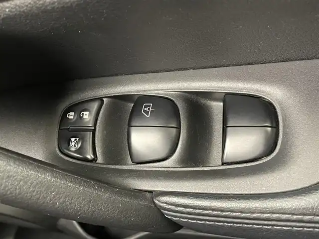 日産 エクストレイル 20X 道東・釧路十勝 2014(平26)年 10.3万km ダイヤモンドブラック 社外ナビ/フルセグTV/CD/DVD/バックカメラ/ETC/シートヒーター/オートライト/LEDヘッドライト/純正アルミホイール/フロアマット/ドアバイザー/電動格納ミラー/スマートキー