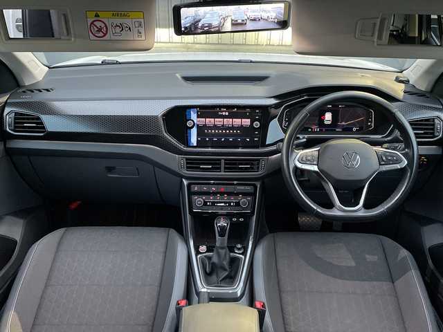 フォルクスワーゲン ＶＷ Ｔ－クロス TSI スタイル 青森県 2021(令3)年 3.6万km ピュアホワイト オプション/セーフティパッケージ/-レーンキープアシスト/-ハイビームアシスト/-パークアシスト/-ブラインドスポットアシスト/-パークディスタンスコントロール/-オプティカルパーキングシステム/-リヤトラフィックアラート/テクノロジーパッケージ/-トラベルアシスト/-ワイヤレスチャージング/-デジタルコックピットプロ/DiscoverProパッケージ/-SSDナビ/-AM/FM/Bluetooth/USB-C/CarPlay/主要装備/アダプティブクルーズコントロール/バックカメラ/ETC2.0/ドライブレコーダー/LEDヘッドライト/パドルシフト/純正17インチアルミホイール/ステアリングリモコン