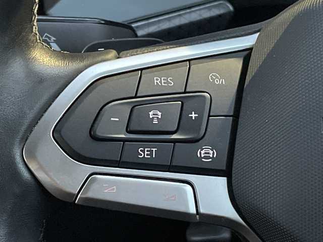 フォルクスワーゲン ＶＷ Ｔ－クロス TSI スタイル 青森県 2021(令3)年 3.6万km ピュアホワイト オプション/セーフティパッケージ/-レーンキープアシスト/-ハイビームアシスト/-パークアシスト/-ブラインドスポットアシスト/-パークディスタンスコントロール/-オプティカルパーキングシステム/-リヤトラフィックアラート/テクノロジーパッケージ/-トラベルアシスト/-ワイヤレスチャージング/-デジタルコックピットプロ/DiscoverProパッケージ/-SSDナビ/-AM/FM/Bluetooth/USB-C/CarPlay/主要装備/アダプティブクルーズコントロール/バックカメラ/ETC2.0/ドライブレコーダー/LEDヘッドライト/パドルシフト/純正17インチアルミホイール/ステアリングリモコン