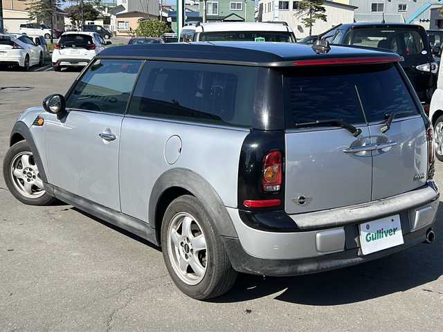 ＭＩＮＩ ミニ クラブマン クーパー 道東・釧路十勝 2008(平20)年 7.7万km ピュア・シルバー・メタリック 純正オーディオ/（FM/AM/CD/AUX）/パドルシフト/フォグランプ/バックフォグランプ/シガーソケット/シガーライター/電動格納ミラー/ライトレベライザー/パドルシフト/純正フロアマット