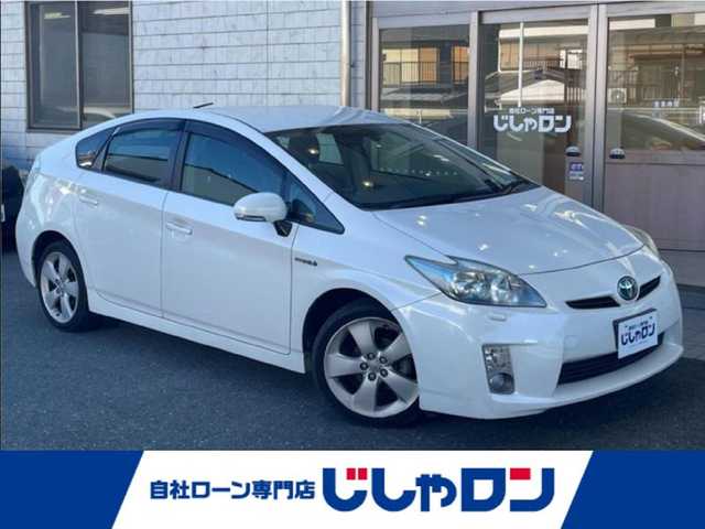 トヨタ プリウス G ツーリングセレクション 愛知県 2011(平23)年 7.6万km ホワイトパールクリスタルシャイン (株)IDOMが運営する【じしゃロン豊川店】の自社ローン専用車両になります。こちらは現金またはオートローンご利用時の価格です。自社ローンご希望の方は別途その旨お申付け下さい/ 純正メモリナビ/　◯ CD再生機能/　◯ DVD再生機能/　◯ BT対応/　◯ ワンセグTV/ 革巻ステアリング/ ステアリングスイッチ/ クルーズコントロール/ ETC/ バックカメラ/ レザー調シートカバー/ ウインカーミラー/ ドアバイザー/ 純正フロアマット