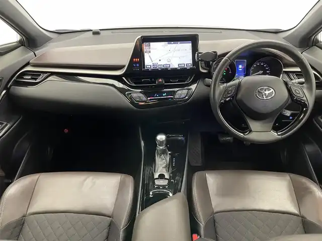 トヨタ Ｃ－ＨＲ G 愛知県 2017(平29)年 7.7万km メタルストリームM 純正９型ナビ　地デジＴＶ　Ｂｌｕｅｔｏｏｔｈ　ＴＲＤエアロ　バックカメラ　ハーフレザー　シートヒーター　ＥＴＣ２．０　セーフティセンス　衝突軽減　追従クルコン　前後ドラレコ　ＬＥＤライト　ＢＳＭ　電動パーキング　禁煙