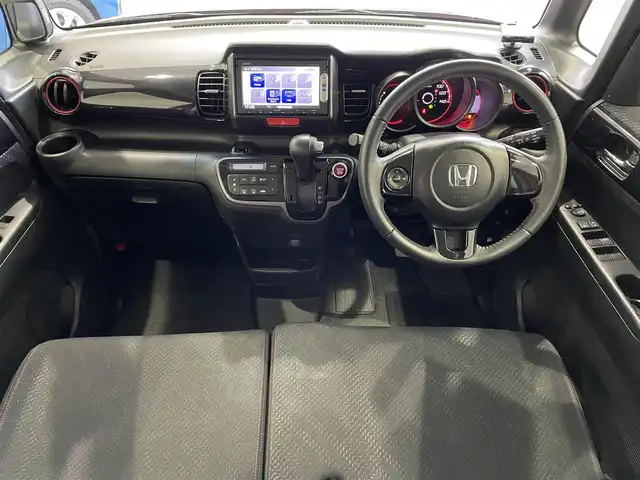ホンダ Ｎ ＢＯＸ 沖縄県 2014(平26)年 5.4万km ミラノレッド (株)IDOMが運営する【じしゃロンコザ店】の自社ローン専用車両になりますこちらは現金またはオートローンご利用時の価格です。自社ローンご希望の方は別途その旨お申付け下さい/・純正ナビ/・バックカメラ/・Bluetooth接続/・TV/・DVD再生/・片側パワースライドドア/・スマートキー/・プッシュスタート/・純正アルミホイール/・オートライト