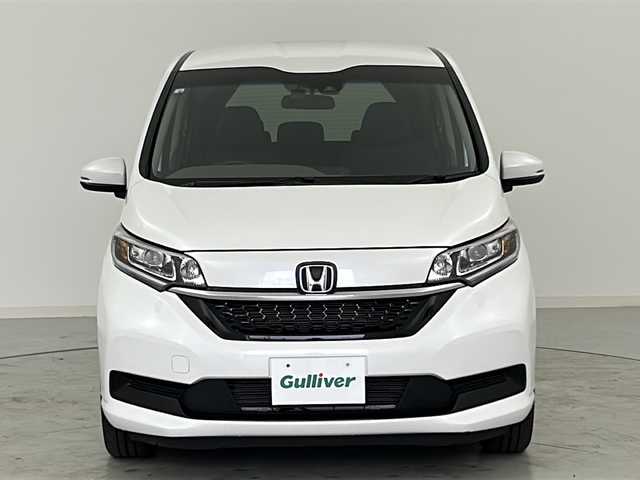 ホンダ フリード ハイブリット G ホンダセンシング 宮城県 2021(令3)年 3.8万km プラチナホワイトパール Honda SENSING	/・衝突軽減ブレーキ/・路外逸脱抑制機能		/・アダプティブクルーズコントロール	/・車線維持支援システム/バックカメラ/純正7型ナビ　地図SD無/フルセグTV/ビルトインETC/ドライブレコーダー（F）/LEDヘッドライト/フロアマット/ステアリングスイッチ/プッシュスタート/スマートキー×2/横滑り防止装置