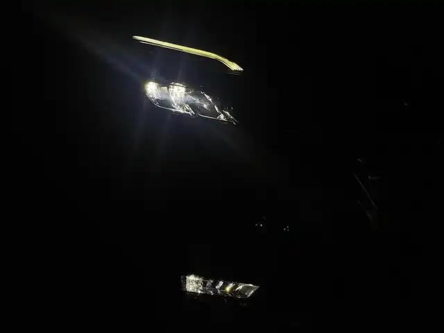 日産 セレナ ハイウェイスター V 群馬県 2020(令2)年 2.4万km ダークメタルグレー 純正ナビ(MJ119D-W)/AM/FM/CD/DVD/SD/BT/フルセグ/バックカメラ/社外ドライブレコーダー(HDR-102)/両側パワースライドドア/ハンズフリーオートスライドドア/クルーズコントロール/エマージェンシーブレーキ/LDW(車線逸脱警報)/インテリジェントBSI（後側方衝突防止支援システム）/BSW（後側方車両検知警報）/LEDヘッドライト/スマートキー/プッシュスタート