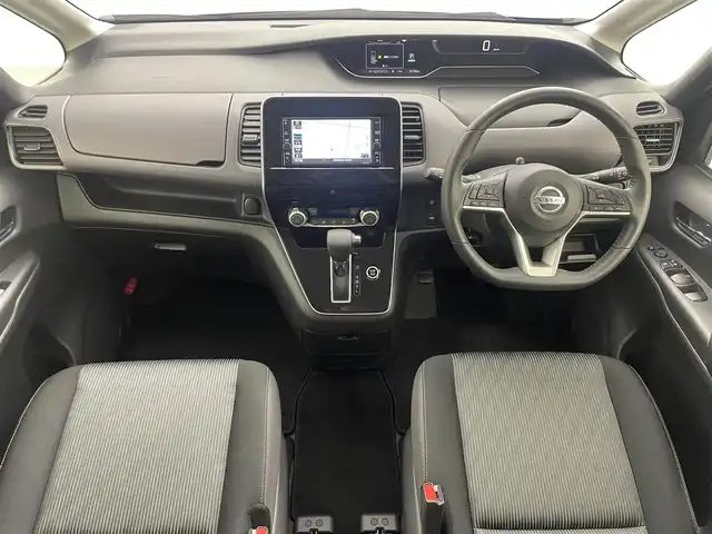 日産 セレナ ハイウェイスター V 群馬県 2020(令2)年 2.4万km ダークメタルグレー 純正ナビ(MJ119D-W)/AM/FM/CD/DVD/SD/BT/フルセグ/バックカメラ/社外ドライブレコーダー(HDR-102)/両側パワースライドドア/ハンズフリーオートスライドドア/クルーズコントロール/エマージェンシーブレーキ/LDW(車線逸脱警報)/インテリジェントBSI（後側方衝突防止支援システム）/BSW（後側方車両検知警報）/LEDヘッドライト/スマートキー/プッシュスタート