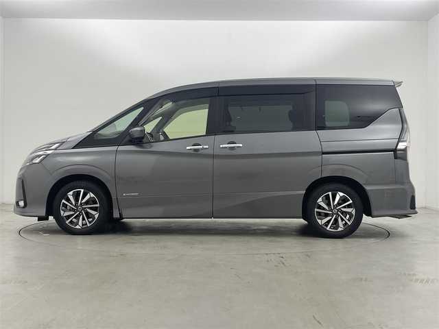 日産 セレナ ハイウェイスター V 群馬県 2020(令2)年 2.4万km ダークメタルグレー 純正ナビ(MJ119D-W)/AM/FM/CD/DVD/SD/BT/フルセグ/バックカメラ/社外ドライブレコーダー(HDR-102)/両側パワースライドドア/ハンズフリーオートスライドドア/クルーズコントロール/エマージェンシーブレーキ/LDW(車線逸脱警報)/インテリジェントBSI（後側方衝突防止支援システム）/BSW（後側方車両検知警報）/LEDヘッドライト/スマートキー/プッシュスタート