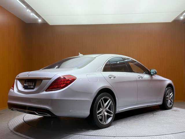 メルセデス・ベンツ Ｓ３００ ハイブリッド 千葉県 2015(平27)年 6万km シルバー ＡＣＣ　/パノラマＳＲ　/黒革　/ＨＵＤ　/ナビ　/ＴＶ　/Ｂｌｕｅｔｏｏｔｈ接続　/３６０°シートヒーター　/電動トランク　/ＬＥＤヘッドライト　/オートハイビーム　/衝突軽減Ｂ　/ＢＳＭ　/ＬＫＡ　/禁煙車　/ドラレコ　/ＥＴＣ