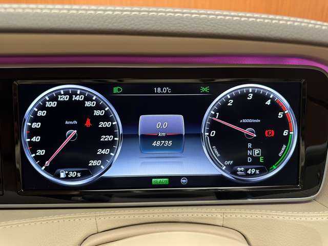メルセデス・ベンツ Ｓ３００ ハイブリッド 千葉県 2015(平27)年 6万km シルバー ＡＣＣ　/パノラマＳＲ　/黒革　/ＨＵＤ　/ナビ　/ＴＶ　/Ｂｌｕｅｔｏｏｔｈ接続　/３６０°シートヒーター　/電動トランク　/ＬＥＤヘッドライト　/オートハイビーム　/衝突軽減Ｂ　/ＢＳＭ　/ＬＫＡ　/禁煙車　/ドラレコ　/ＥＴＣ