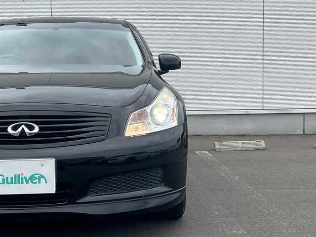 日産 スカイライン 250GT FOUR 秋田県 2008(平20)年 14.8万km スーパーブラック ４WD/純正オーディオ（AM/FM/CD)/純正アルミ/純正エアロパーツ/スマートキー/MTモード付AT/前席パワーシート/純正エンジンスターター/ETC/オートライト/オートエアコン/パワーステアリング/パワーウィンドウ/盗難防止装置/電動格納ウィンカーミラー/保証書/取扱説明書/記録簿