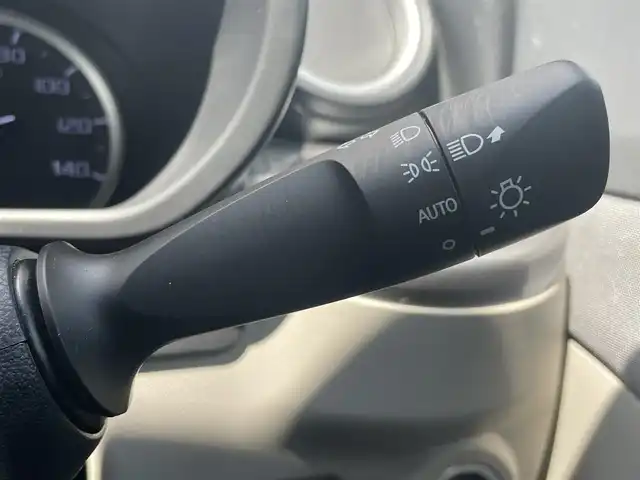 ダイハツ キャスト スタイル X リミテッド SAⅢ 千葉県 2020(令2)年 1.6万km ダークエメラルドマイカ 社外ディスプレイオーディオ/（FM/AM/BT/CD/USB）　/バックカメラ/衝突軽減ブレーキ/BLUETOOTH/前席シートヒーター/オートライト/プッシュスタート/アイドリングストップ/スマートキー/オートハイビーム