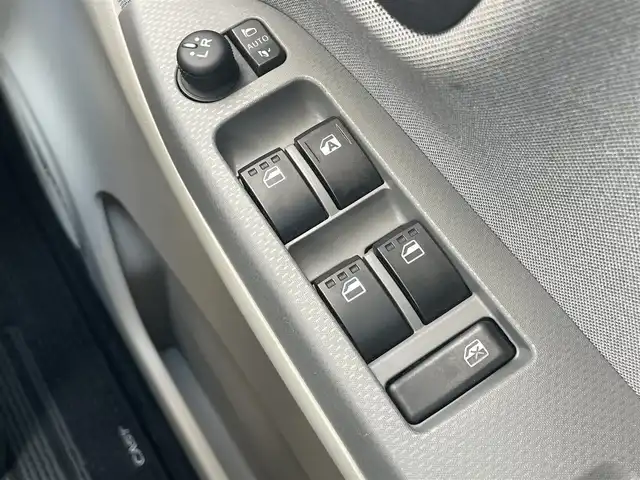 ダイハツ キャスト スタイル X リミテッド SAⅢ 千葉県 2020(令2)年 1.6万km ダークエメラルドマイカ 社外ディスプレイオーディオ/（FM/AM/BT/CD/USB）　/バックカメラ/衝突軽減ブレーキ/BLUETOOTH/前席シートヒーター/オートライト/プッシュスタート/アイドリングストップ/スマートキー/オートハイビーム