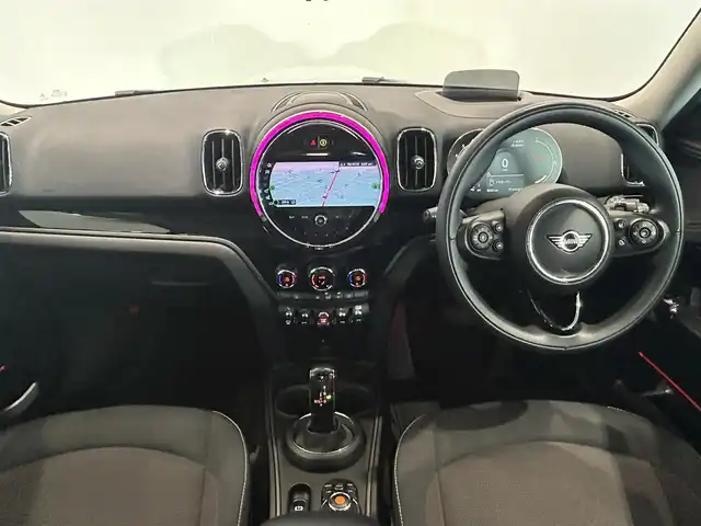 ＭＩＮＩ ＢＭＷ ミニ クロスオーバー 愛知県 2020(令2)年 5.9万km MINI Yoursエニグマティックブラック HDDナビ/バックカメラ/アイドリングストップ/アダプティブクルーズコントロール/プッシュスタート/パワーバックドア/ミラー一体型ETC/ヘッドアップディスプレイ/ペッパーパッケージ/デジタルパッケージ