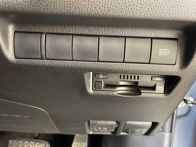 トヨタ ＲＡＶ４ アドベンチャー オフロードPKG 兵庫県 2021(令3)年 8.2万km グレーメタリック 純正ディスプレイオーディオ/（Bluetooth/USB/Miracast）/バックカメラ/ビルトインETC/純正前後ドライブレコーダー/レザーシート/パワーシート（D席）/ルーフレール/LEDヘッドライト/フォグ/オートハイビーム/純正18インチアルミホイール/コーナーセンサー/ACC/LDA/PCS/BSM/純正マット・バイザー