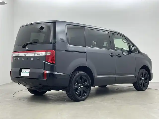 三菱 デリカＤ：５ ブラックエディション 埼玉県 2025(令7)年 0.1千km グラファイトグレーメタリック/ブラックマイカ ＡＬＰＩＮＥ１０インチナビ　マルチアラウンドモニター　ＢＳＭ　黒レザー　ｅアシスト　レーダークルーズコントロール　シートヒーター　ＨＤＭＩ　ステアリングヒーター　純正アルミホイール　オートライト　ＴＶ