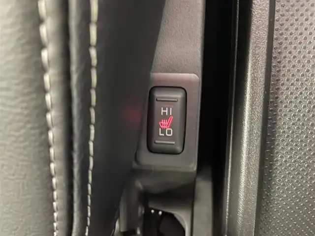 三菱 デリカＤ：５ ブラックエディション 埼玉県 2025(令7)年 0.1千km グラファイトグレーメタリック/ブラックマイカ ＡＬＰＩＮＥ１０インチナビ　マルチアラウンドモニター　ＢＳＭ　黒レザー　ｅアシスト　レーダークルーズコントロール　シートヒーター　ＨＤＭＩ　ステアリングヒーター　純正アルミホイール　オートライト　ＴＶ