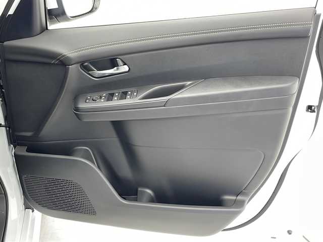 日産 セレナ e－パワー ハイウェイスター V 千葉県 2025(令7)年 0.1千km プリズムホワイト 衝突軽減ブレーキ/レーンキープアシスト/レーダークルーズコントロール/オートマチックハイビーム/全方位カメラ/純正メモリナビ/（フルセグ/Bluetooth/USB/FM/AM/HDMI）/ビルトインETC2.0/ドライブレコーダー（前後）/アイドリングストップ/両側パワースライドドア/スマートキー/LEDヘッドライト/電動格納ミラー/W＋サイド＋カーテンエアバッグ/純正16インチアルミホイール