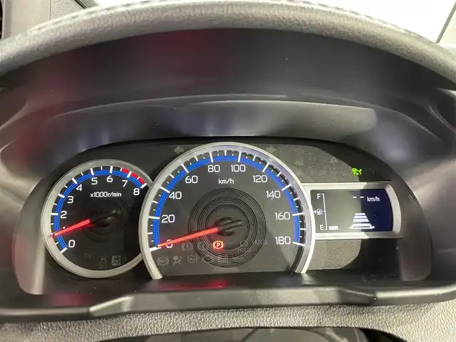 トヨタ ルーミー カスタムG 愛知県 2023(令5)年 3.2万km ブラックマイカメタリック 純正９インチディスプレイオーディオ/両側パワースライドドア/衝突軽減ブレーキ/レーダークルーズコントロール/車線逸脱警報/クリアランスソナー/先行車発進告知/電動パーキングブレーキ/前席シートヒーター/前後ドライブレコーダー/バックカメラ/アクセサリーソケット/USB入力端子/LEDヘッドライト/純正フロアマット/純正14インチアルミホイール