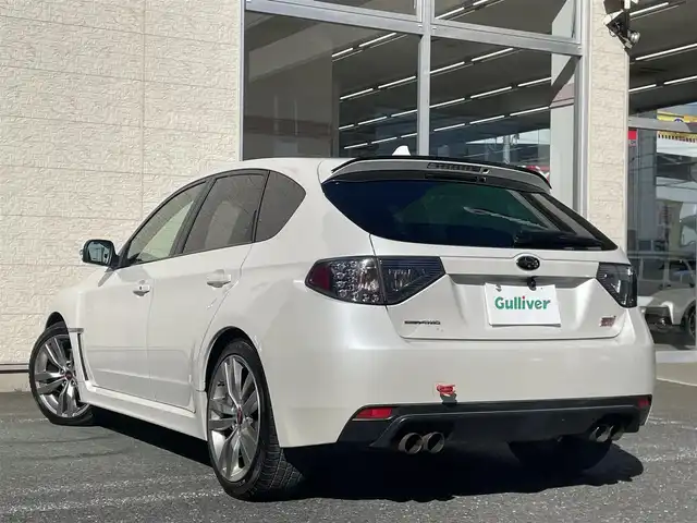 スバル インプレッサ ＷＲＸ STI A－Line 埼玉県 2013(平25)年 9.2万km サテンホワイトパール /4WD/ICターボ//社外ディスプレイオーディオ//AppleCarPlay/AndroidAuto//バックカメラ//クルーズコントロール//ETC//スマートキーx2//キセノン//運転席パワーシート//ハーフレザーシート//革巻きステアリング//W.サイド/カーテンエアバッグ//ABS//横滑り防止装置//Fフォグランプ//プライバシーガラス//純正18インチAW//新車時保証書//取扱説明書