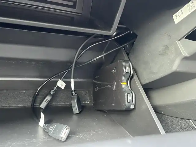 スバル インプレッサ ＷＲＸ STI A－Line 埼玉県 2013(平25)年 9.2万km サテンホワイトパール /4WD/ICターボ//社外ディスプレイオーディオ//AppleCarPlay/AndroidAuto//バックカメラ//クルーズコントロール//ETC//スマートキーx2//キセノン//運転席パワーシート//ハーフレザーシート//革巻きステアリング//W.サイド/カーテンエアバッグ//ABS//横滑り防止装置//Fフォグランプ//プライバシーガラス//純正18インチAW//新車時保証書//取扱説明書