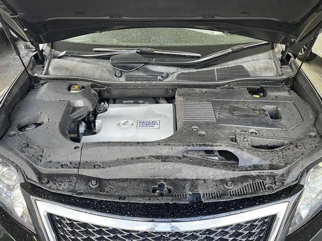 レクサス ＲＸ 450h バージョンL 秋田県 2011(平23)年 8万km スターライトブラックガラスフレーク ・4WD/・純正ナビ/フルセグTV/DVD/CD/MSV/BT/・バックカメラ/・サンルーフ/・ドライブレコーダー/・純正エンジンスターター/・クルーズコントロール/・パワーバックドア/・ビルトインETC/・レザーシート/・前席パワーシート/・前席シートヒーター/エアシート/・LEDヘッドライト/・LEDフォグ/・プッシュスタート/・スマートキー/・ドアバイザー/・電格ミラー/・冬タイヤ社外18インチAW積込