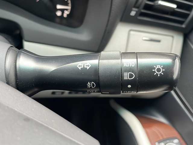 レクサス ＲＸ 450h バージョンL 秋田県 2011(平23)年 8万km スターライトブラックガラスフレーク ・4WD/・純正ナビ/フルセグTV/DVD/CD/MSV/BT/・バックカメラ/・サンルーフ/・ドライブレコーダー/・純正エンジンスターター/・クルーズコントロール/・パワーバックドア/・ビルトインETC/・レザーシート/・前席パワーシート/・前席シートヒーター/エアシート/・LEDヘッドライト/・LEDフォグ/・プッシュスタート/・スマートキー/・ドアバイザー/・電格ミラー/・冬タイヤ社外18インチAW積込