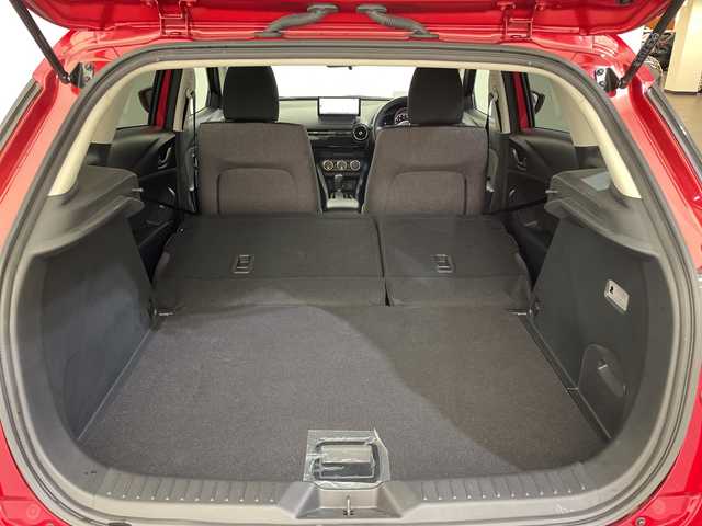 マツダ ＣＸ－３ 15S ツーリング 愛媛県 2024(令6)年 1万km ソウルレッドクリスタルM 純正ナビ/Bluetooth/フルセグ/USB/全周囲カメラ/衝突被害軽減ブレーキ/レーンキープアシスト/ブラインドスポットモニター/コーナーセンサー/LEDヘッドライト/オートマチックハイビーム/オートライト/ドライブレコーダー/ETC/レーダークルーズコントロール/スペアキー/スマートキー