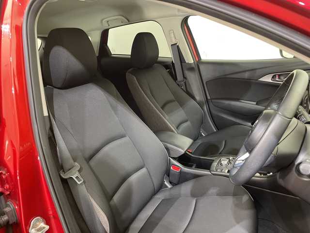 マツダ ＣＸ－３ 15S ツーリング 愛媛県 2024(令6)年 1万km ソウルレッドクリスタルM 純正ナビ/Bluetooth/フルセグ/USB/全周囲カメラ/衝突被害軽減ブレーキ/レーンキープアシスト/ブラインドスポットモニター/コーナーセンサー/LEDヘッドライト/オートマチックハイビーム/オートライト/ドライブレコーダー/ETC/レーダークルーズコントロール/スペアキー/スマートキー