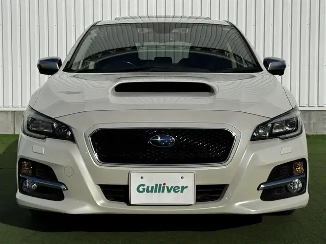 スバル レヴォーグ 1．6GT－S アイサイト 香川県 2015(平27)年 5.6万km クリスタルホワイトP 登録時走行距離：55954km/アイサイト/→プリクラッシュブレーキ/→アダプティブクルーズコントロール/→車線逸脱警報/サンルーフ/ディーラーオプション7インチナビ/→フルセグTV/→ＣＤ／ＤＶＤ/バックカメラ/後側方警戒支援機能/サイドビューモニター/ハイビームアシスト/アイサイトアシストモニター/革巻きステアリング/前席パワーシート/LEDヘッドライト/電動格納ウィンカーミラー/プッシュスタート/バイザー