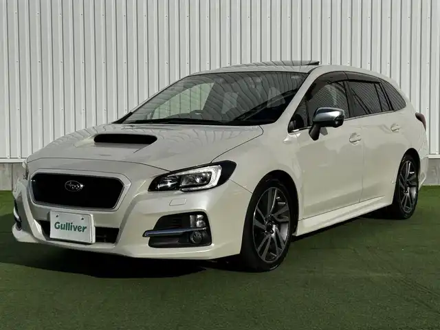 スバル レヴォーグ 1．6GT－S アイサイト 香川県 2015(平27)年 5.6万km クリスタルホワイトP 登録時走行距離：55954km/アイサイト/→プリクラッシュブレーキ/→アダプティブクルーズコントロール/→車線逸脱警報/サンルーフ/ディーラーオプション7インチナビ/→フルセグTV/→ＣＤ／ＤＶＤ/バックカメラ/後側方警戒支援機能/サイドビューモニター/ハイビームアシスト/アイサイトアシストモニター/革巻きステアリング/前席パワーシート/LEDヘッドライト/電動格納ウィンカーミラー/プッシュスタート/バイザー