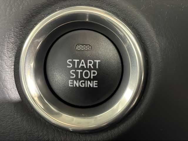 マツダ ＣＸ－５ XD Lパッケージ 沖縄県 2022(令4)年 3万km ジルコンサンドメタリック 禁煙車/4WD/純正ナビ/（Bluetooth FM AM）/全方位カメラ/パワーバックドア/メモリー機能付きパワーシート/レザーシート/シートヒーター/ETC/パワーバックドア/ブラインドスポットモニター/ヘッドアップディスプレイ/ステアリングスイッチ/ヒル・ローンチ・アシスト/衝突被害軽減ブレーキ/車線逸脱警報機能/コーナーセンサー