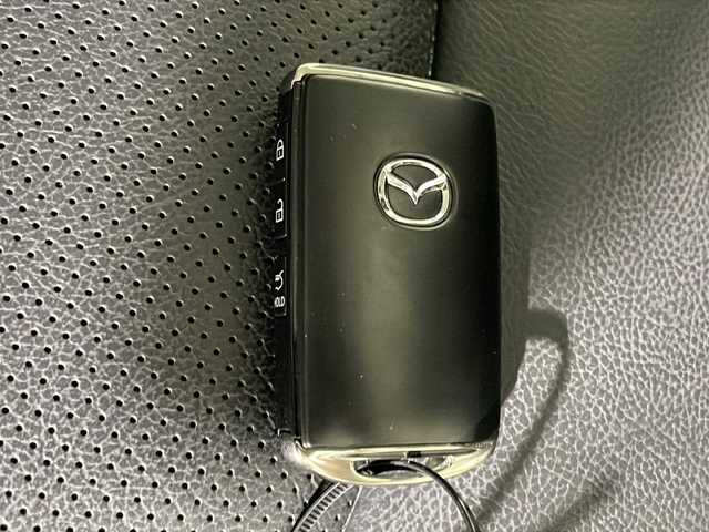 マツダ ＣＸ－５ XD Lパッケージ 沖縄県 2022(令4)年 3万km ジルコンサンドメタリック 禁煙車/4WD/純正ナビ/（Bluetooth FM AM）/全方位カメラ/パワーバックドア/メモリー機能付きパワーシート/レザーシート/シートヒーター/ETC/パワーバックドア/ブラインドスポットモニター/ヘッドアップディスプレイ/ステアリングスイッチ/ヒル・ローンチ・アシスト/衝突被害軽減ブレーキ/車線逸脱警報機能/コーナーセンサー