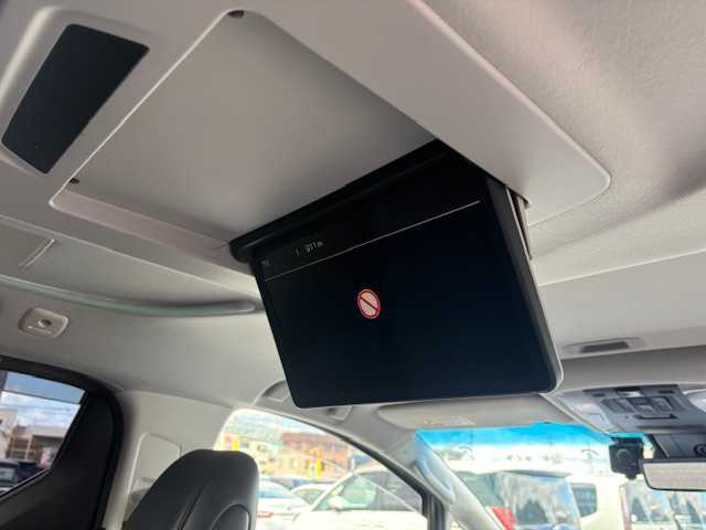 トヨタ アルファードハイブリット SR Cパッケージ 大阪府 2021(令3)年 3.3万km ホワイトパールクリスタルシャイン サンルーフ/JBLサウンド/TRDエアロ/BSM/デジタルインナーミラー/フリップダウンモニター/純正10.5インチナビ(BT/フルセグ/DVD)/アラウンドビューモニター/レーダークルーズコントロール/衝突被害軽減システム/レーンキープアシスト/パーキングアシスト/両側パワースライドドア/パワーバックドア/パワーシート/シートヒーター/エアシート/ハンドルヒーター/ETC/LEDヘッドライト/ドライブレコーダー