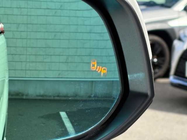 トヨタ アルファードハイブリット SR Cパッケージ 大阪府 2021(令3)年 3.3万km ホワイトパールクリスタルシャイン サンルーフ/JBLサウンド/TRDエアロ/BSM/デジタルインナーミラー/フリップダウンモニター/純正10.5インチナビ(BT/フルセグ/DVD)/アラウンドビューモニター/レーダークルーズコントロール/衝突被害軽減システム/レーンキープアシスト/パーキングアシスト/両側パワースライドドア/パワーバックドア/パワーシート/シートヒーター/エアシート/ハンドルヒーター/ETC/LEDヘッドライト/ドライブレコーダー