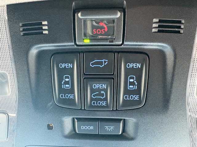 トヨタ アルファードハイブリット SR Cパッケージ 大阪府 2021(令3)年 3.3万km ホワイトパールクリスタルシャイン サンルーフ/JBLサウンド/TRDエアロ/BSM/デジタルインナーミラー/フリップダウンモニター/純正10.5インチナビ(BT/フルセグ/DVD)/アラウンドビューモニター/レーダークルーズコントロール/衝突被害軽減システム/レーンキープアシスト/パーキングアシスト/両側パワースライドドア/パワーバックドア/パワーシート/シートヒーター/エアシート/ハンドルヒーター/ETC/LEDヘッドライト/ドライブレコーダー